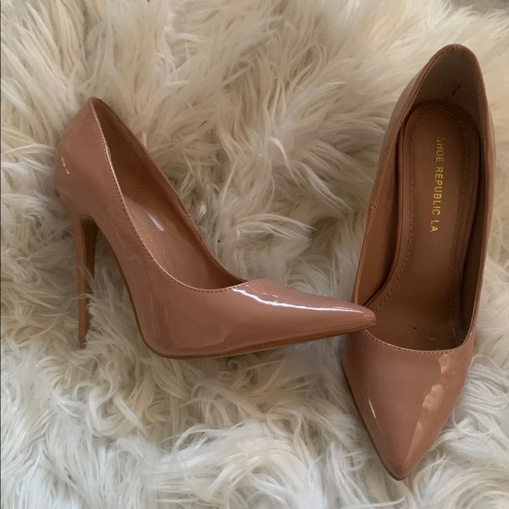 Nude heels
